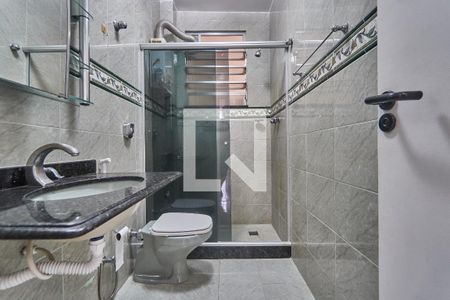 Apartamento à venda com 66m², 2 quartos e sem vagaBanheiro Social