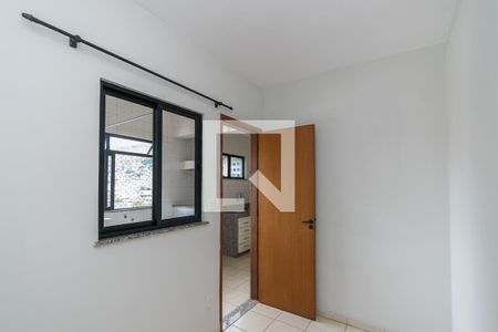 Apartamento à venda com 90m², 3 quartos e 2 vagasQuarto de Serviço