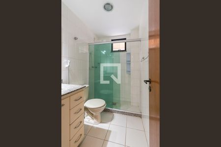 Apartamento à venda com 90m², 3 quartos e 2 vagasBanheiro