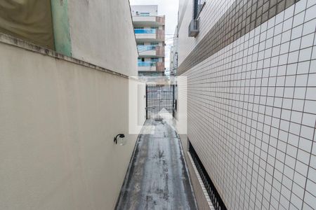 Apartamento à venda com 90m², 3 quartos e 2 vagasÁrea comum - Portão da garagem