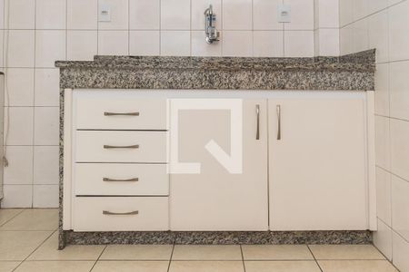 Apartamento à venda com 90m², 3 quartos e 2 vagasCozinha - Armários