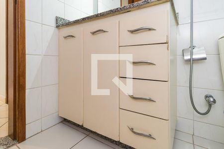 Apartamento à venda com 90m², 3 quartos e 2 vagasBanheiro - Armários