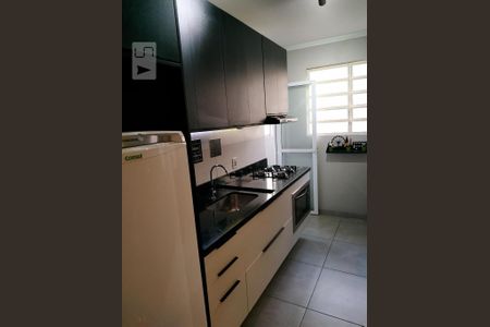 Cozinha de apartamento para alugar com 1 quarto, 40m² em São José, Porto Alegre
