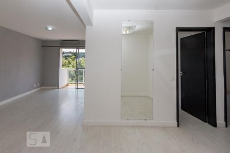 Apartamento para alugar com 75m², 3 quartos e 1 vaga Apartamento para alugar com 75m², 3 quartos e 1 vagaSala