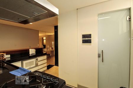 Apartamento à venda com 89m², 2 quartos e sem vagaCozinha