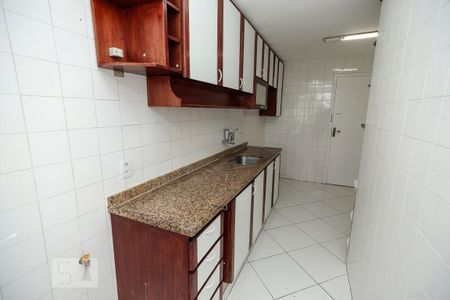 Apartamento para alugar com 79m², 2 quartos e 1 vaga Apartamento para alugar com 79m², 2 quartos e 1 vagaCozinha