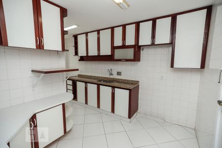 Apartamento para alugar com 79m², 2 quartos e 1 vaga Apartamento para alugar com 79m², 2 quartos e 1 vagaCozinha