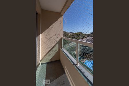 Apartamento à venda com 66m², 3 quartos e 1 vagaSacada