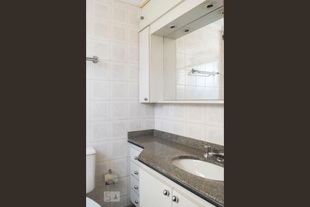 Apartamento à venda com 70m², 3 quartos e 2 vagasBANHEIRO QUARTO 3