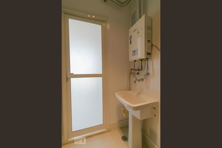 Área de Serviço de apartamento para alugar com 2 quartos, 83m² em Novo Taquaral, Campinas