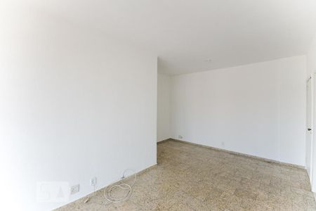 Apartamento à venda com 86m², 3 quartos e 2 vagasSala