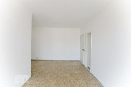 Apartamento à venda com 86m², 3 quartos e 2 vagasSala