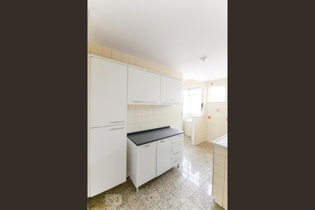 Apartamento à venda com 86m², 3 quartos e 2 vagasCozinha
