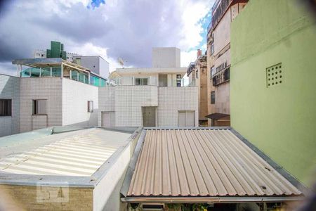 Vista Quarto 2 de apartamento para alugar com 3 quartos, 89m² em Cruzeiro, Belo Horizonte