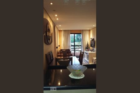 Sala de apartamento à venda com 2 quartos, 60m² em Chácara Seis de Outubro, São Paulo