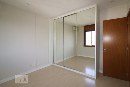 Apartamento à venda com 280m², 4 quartos e 3 vagas Apartamento à venda com 280m², 4 quartos e 3 vagasQuarto 1