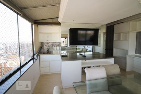 Apartamento à venda com 280m², 4 quartos e 3 vagas Apartamento à venda com 280m², 4 quartos e 3 vagasSala 2