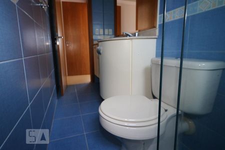Apartamento à venda com 280m², 4 quartos e 3 vagas Apartamento à venda com 280m², 4 quartos e 3 vagasBanheiro Social 2