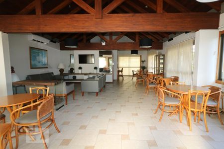 Apartamento à venda com 280m², 4 quartos e 3 vagas Apartamento à venda com 280m², 4 quartos e 3 vagasÁrea comum - Salão de festas