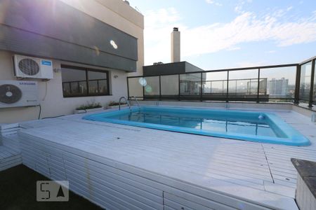 Apartamento à venda com 280m², 4 quartos e 3 vagas Apartamento à venda com 280m², 4 quartos e 3 vagasPiscina