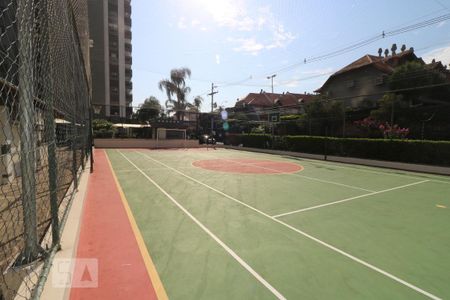 Apartamento à venda com 280m², 4 quartos e 3 vagas Apartamento à venda com 280m², 4 quartos e 3 vagasQuadra Esportiva