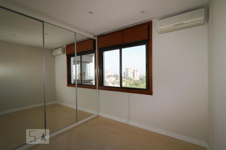 Apartamento à venda com 280m², 4 quartos e 3 vagas Apartamento à venda com 280m², 4 quartos e 3 vagasQuarto 2
