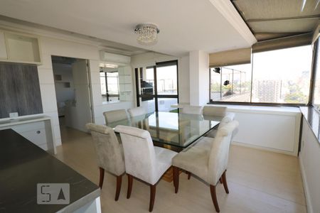 Apartamento à venda com 280m², 4 quartos e 3 vagas Apartamento à venda com 280m², 4 quartos e 3 vagasSala 2