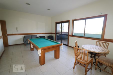 Apartamento à venda com 280m², 4 quartos e 3 vagas Apartamento à venda com 280m², 4 quartos e 3 vagasSala de Jogos