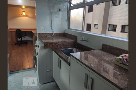 Apartamento para alugar com 116m², 3 quartos e 2 vagas Apartamento para alugar com 116m², 3 quartos e 2 vagasCozinha