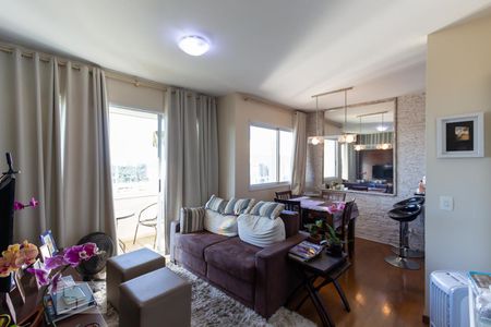Sala de estar de apartamento para alugar com 2 quartos, 57m² em Paraíso do Morumbi, São Paulo