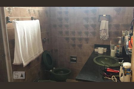 suite de casa à venda com 3 quartos, 240m² em Jardim Londrina, São Paulo