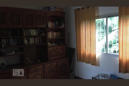 quarto de casa à venda com 3 quartos, 240m² em Jardim Londrina, São Paulo