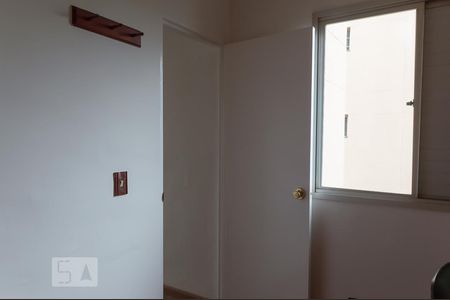 Apartamento para alugar com 76m², 3 quartos e 1 vaga Apartamento para alugar com 76m², 3 quartos e 1 vagaQuarto 2