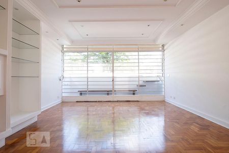 Sala de casa à venda com 3 quartos, 400m² em Vila Madalena, São Paulo