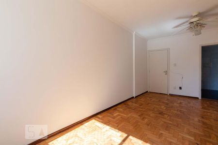 Apartamento para alugar com 70m², 2 quartos e 1 vagaSala