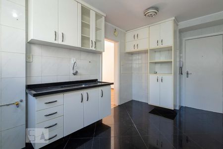 Apartamento para alugar com 70m², 2 quartos e 1 vagaCozinha