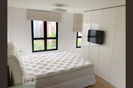 Quarto de apartamento à venda com 1 quarto, 70m² em Vila Suzana, São Paulo