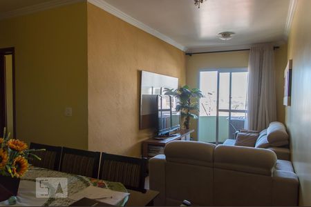 Sala de apartamento à venda com 3 quartos, 74m² em Vila Gonçalves, São Bernardo do Campo
