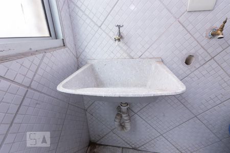 Apartamento à venda com 59m², 3 quartos e 1 vaga Apartamento à venda com 59m², 3 quartos e 1 vagaÁrea de serviço