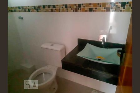 Apartamento para alugar com 38m², 2 quartos e sem vagaBanheiro