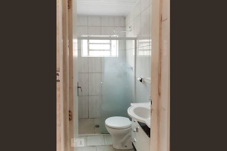 Banheiro  de casa à venda com 1 quarto, 150m² em Vila Ema, São Paulo