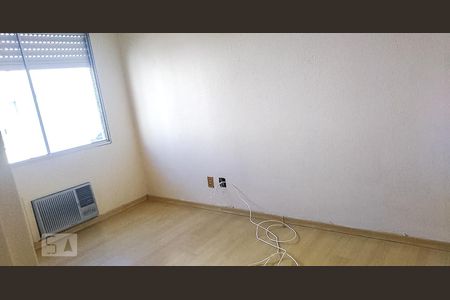 Dormitório de apartamento para alugar com 2 quartos, 60m² em Sarandi, Porto Alegre