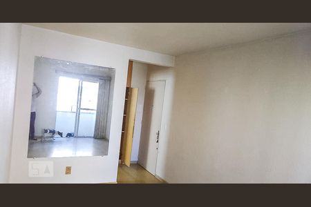 Dormitório de apartamento para alugar com 2 quartos, 60m² em Sarandi, Porto Alegre