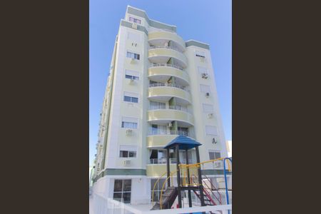 Apartamento para alugar com 68m², 2 quartos e 1 vaga Apartamento para alugar com 68m², 2 quartos e 1 vagaFachada