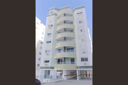 Apartamento para alugar com 68m², 2 quartos e 1 vaga Apartamento para alugar com 68m², 2 quartos e 1 vagaFachada