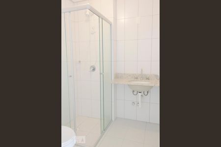 Apartamento para alugar com 68m², 2 quartos e 1 vaga Apartamento para alugar com 68m², 2 quartos e 1 vagaBanheiro