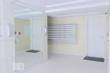 Apartamento para alugar com 68m², 2 quartos e 1 vaga Apartamento para alugar com 68m², 2 quartos e 1 vagaHall de Entrada