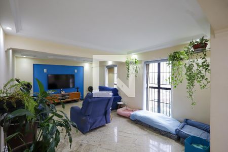 Sala de estar de apartamento à venda com 4 quartos, 200m² em Jardim Marajoara, São Paulo