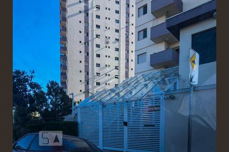 Apartamento para alugar com 65m², 2 quartos e 1 vaga Apartamento para alugar com 65m², 2 quartos e 1 vagaFachada