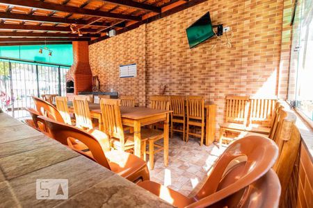 Apartamento para alugar com 55m², 2 quartos e 1 vaga Apartamento para alugar com 55m², 2 quartos e 1 vagaÁrea comum - Churrasqueira